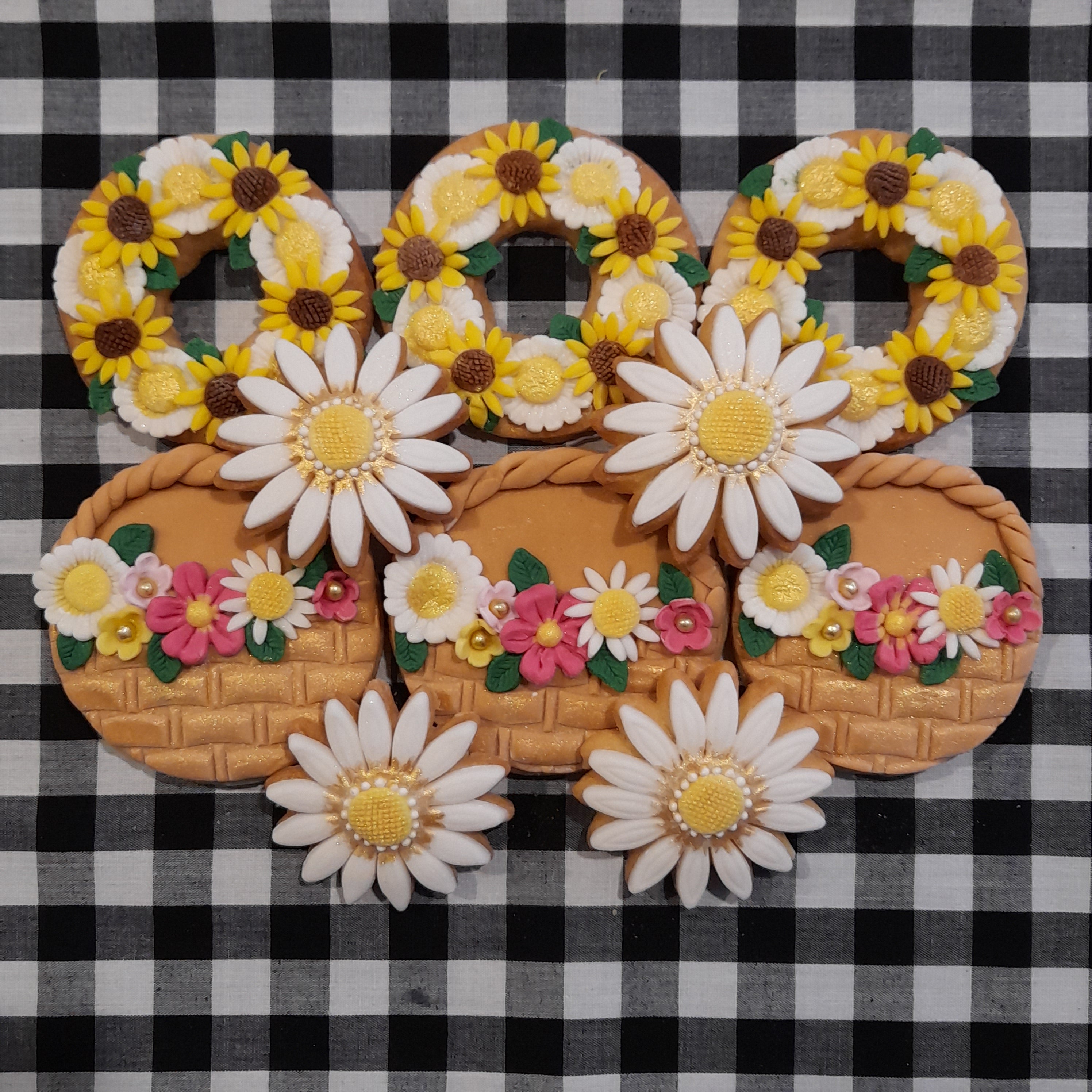 Spring Picnic Cookies – Crescent Cookies